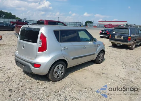 2013 Kia Soul z USA, uszkodzony, nr VIN KNDJT2A56D7510173